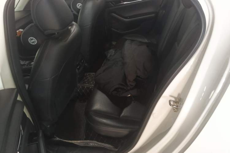 Used Mazda 3 Axela 2021 2.0L Automatic Zhiya Edition Left Rear Seat