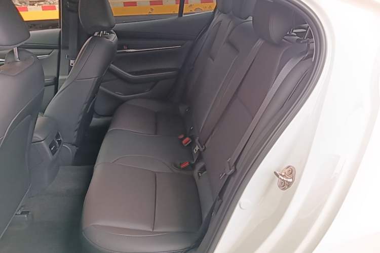 Used Mazda 3 Axela 2021 2.0L Automatic Zhiya Edition Left Rear Seat