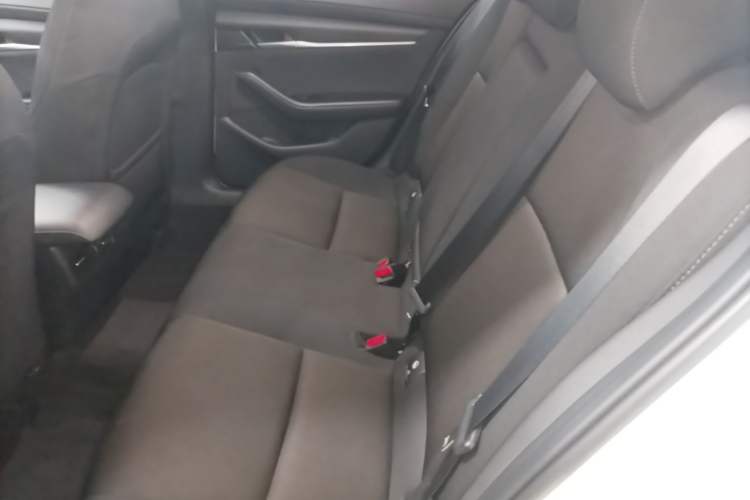 Used Mazda 3 Axela 2021 2.0L Automatic Zhiqing Edition Left Rear Seat