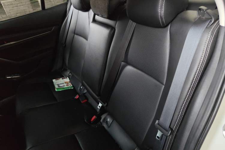 Used Mazda 3 Axela 2021 2.0L Automatic Zhiqing Edition Left Rear Seat
