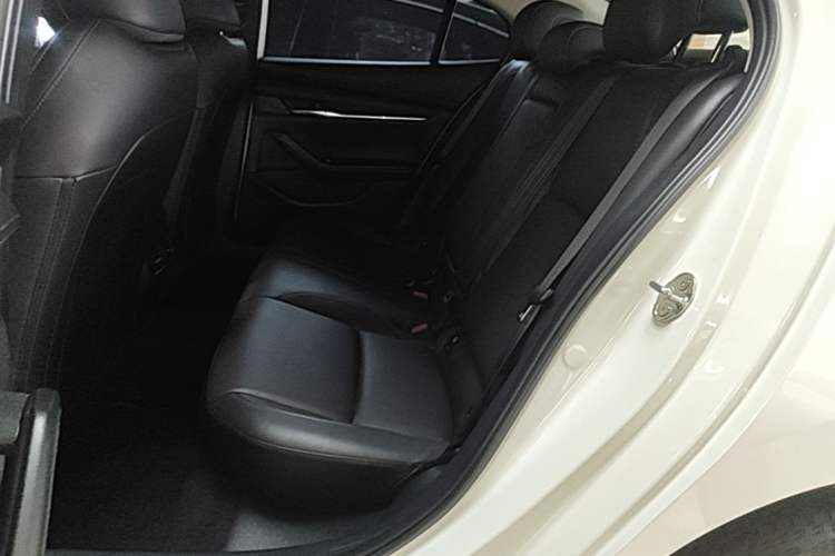 Used Mazda 3 Axela 2021 2.0L Automatic Zhi Rui Edition Left Rear Seat