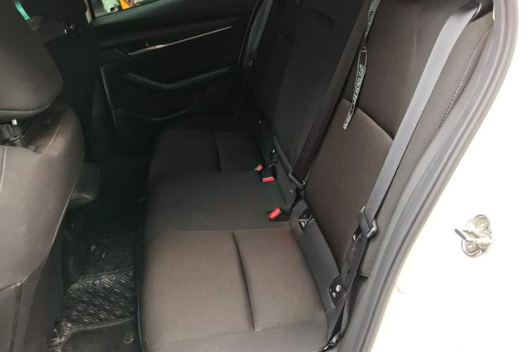 Used Mazda 3 Axela 2021 2.0L Automatic Zhiqing Edition Left Rear Seat