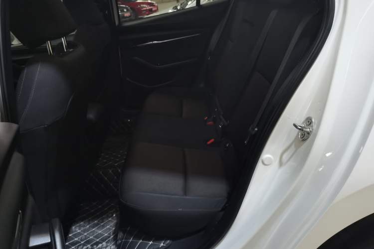 Used Mazda 3 Axela 2021 2.0L Automatic Zhiqing Edition Left Rear Seat