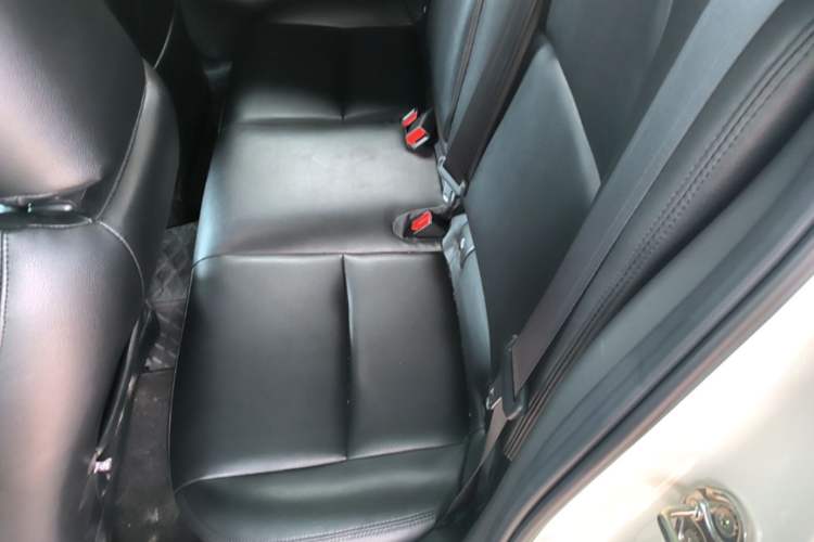 Used Mazda 3 Axela 2021 2.0L Automatic ZhiXuan Edition Left Rear Seat