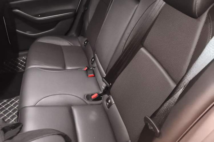 Used Mazda 3 Axela 2021 2.0L Automatic Zhiya Edition Left Rear Seat