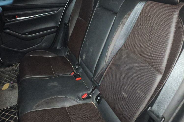 Used Mazda 3 Axela 2021 2.0L Automatic Zhiya Edition Left Rear Seat