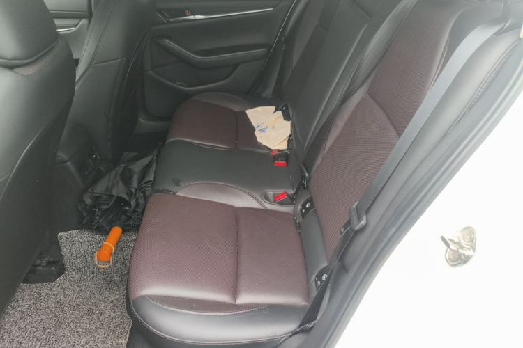 Used Mazda 3 Axela 2021 2.0L Automatic Zhiya Edition Left Rear Seat
