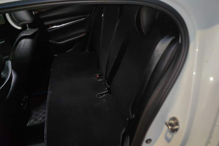 Used Mazda 3 Axela 2021 2.0L Automatic Zhiya Edition Left Rear Seat