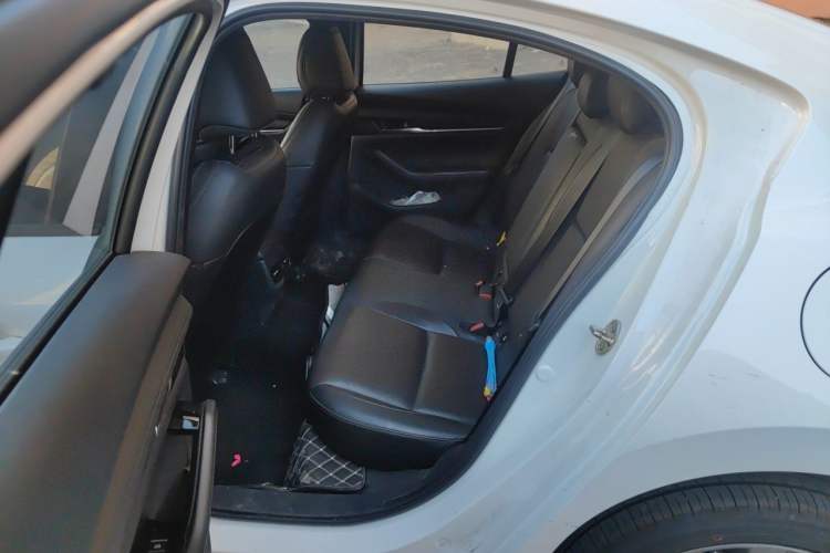 Used Mazda 3 Axela 2021 2.0L Automatic Zhiya Edition Left Rear Seat