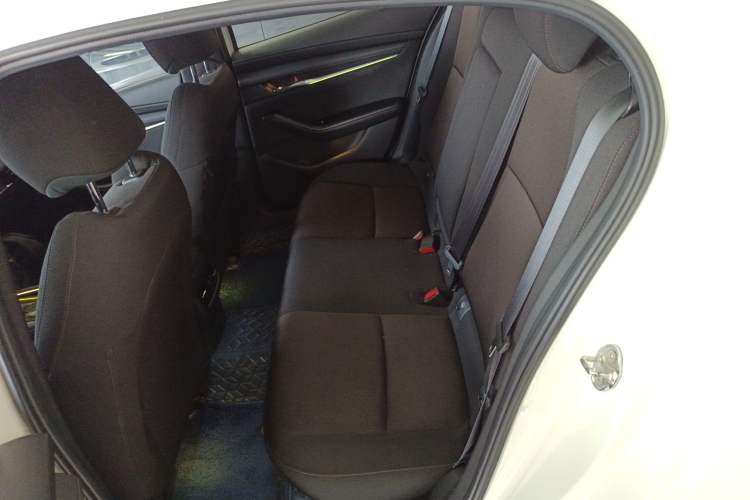 Used Mazda 3 Axela 2021 2.0L Automatic ZhiXuan Edition Left Rear Seat