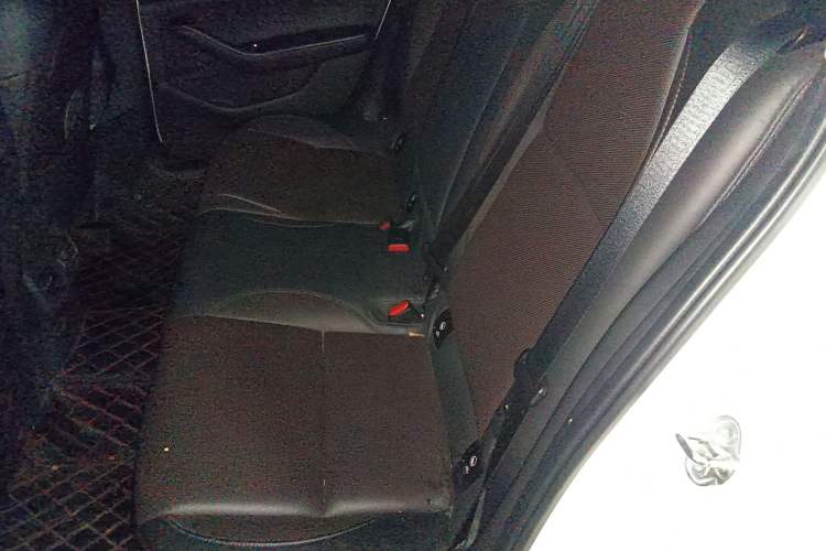 Used Mazda 3 Axela 2021 2.0L Automatic Zhiya Edition Left Rear Seat