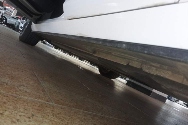 Used Mazda 3 Axela 2021 2.0L Automatic Zhiya Edition Left Side Sill