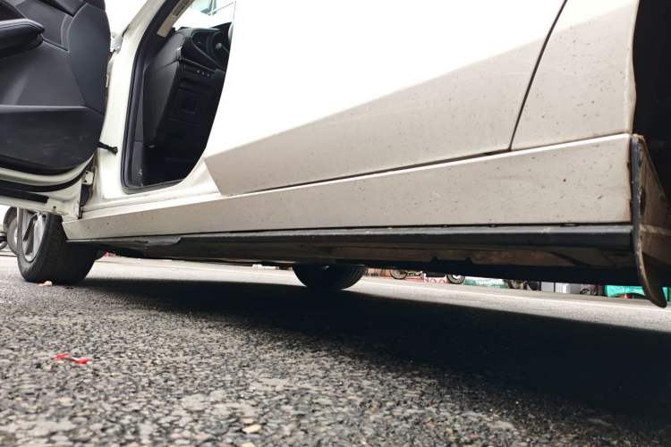 Used Mazda 3 Axela 2021 2.0L Automatic Zhiqing Edition Left Side Sill
