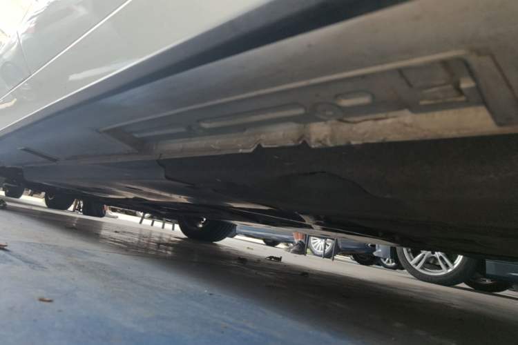 Used Mazda 3 Axela 2021 2.0L Automatic Zhiya Edition Left Side Sill