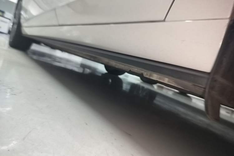 Used Mazda 3 Axela 2021 2.0L Automatic Zhiya Edition Left Side Sill