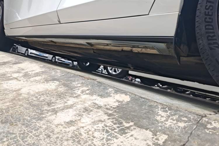 Used Mazda 3 Axela 2021 2.0L Automatic Zhiya Edition Left Side Sill