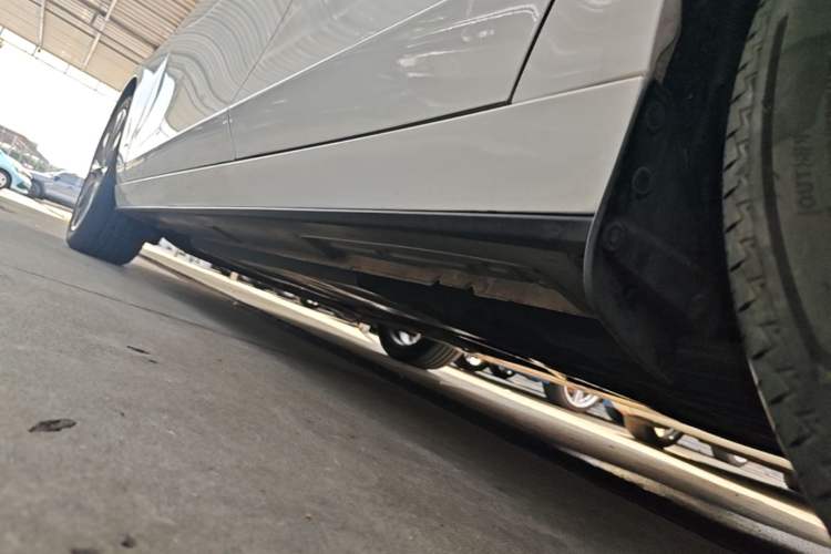 Used Mazda 3 Axela 2021 2.0L Automatic Zhiya Edition Left Side Sill