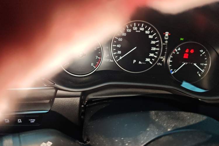 Used Mazda 3 Axela 2021 2.0L Automatic Zhiya Edition Odometer Close Up