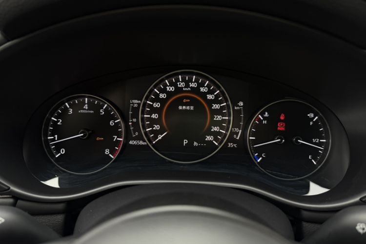 Used Mazda 3 Axela 2021 2.0L Automatic ZhiXuan Edition Odometer Close Up