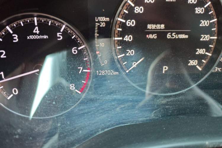 Used Mazda 3 Axela 2021 2.0L Automatic ZhiXuan Edition Odometer Close Up