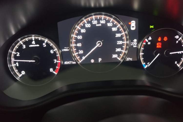 Used Mazda 3 Axela 2021 2.0L Automatic ZhiXuan Edition Odometer Close Up