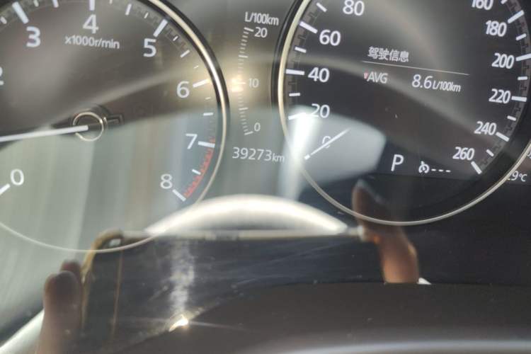 Used Mazda 3 Axela 2021 2.0L Automatic ZhiXuan Edition Odometer Close Up