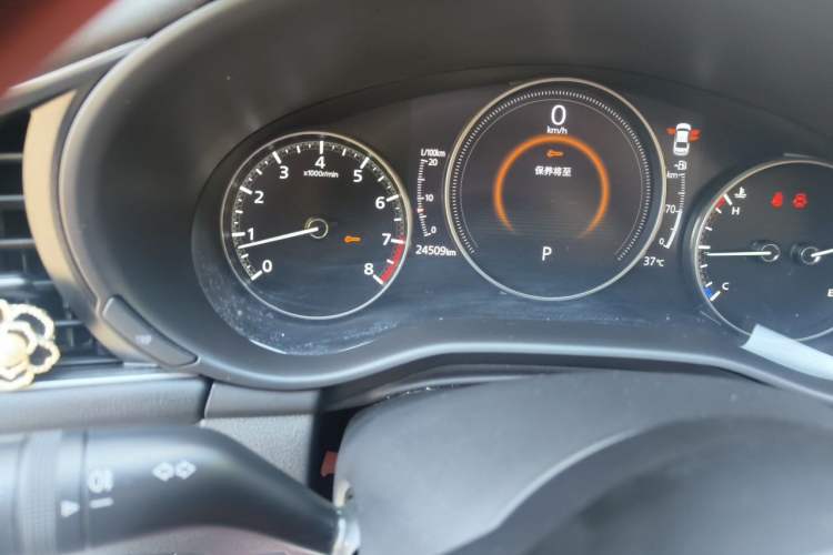 Used Mazda 3 Axela 2021 1.5L Automatic Zhiyue Edition Odometer Close Up