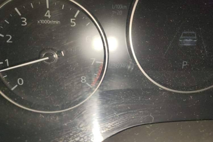 Used Mazda 3 Axela 2021 1.5L Automatic ZhiMei Edition Odometer Close Up
