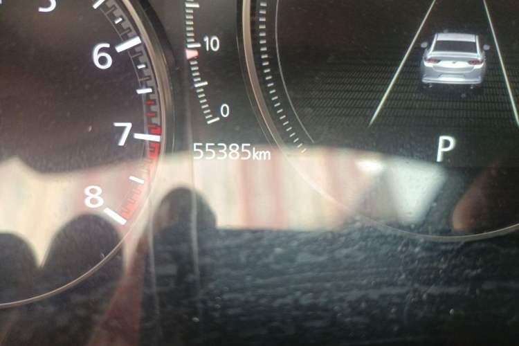 Used Mazda 3 Axela 2021 2.0L Automatic Zhiqing Edition Odometer Close Up