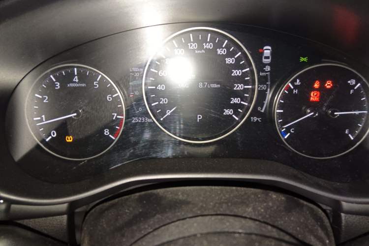 Used Mazda 3 Axela 2021 2.0L Automatic Zhiya Edition Odometer Close Up