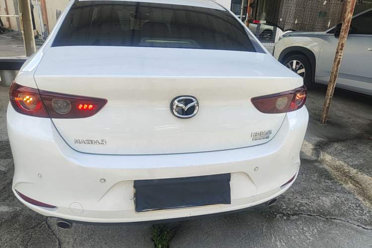 Used Mazda 3 Axela 2021 2.0L Automatic ZhiXuan Edition Rear