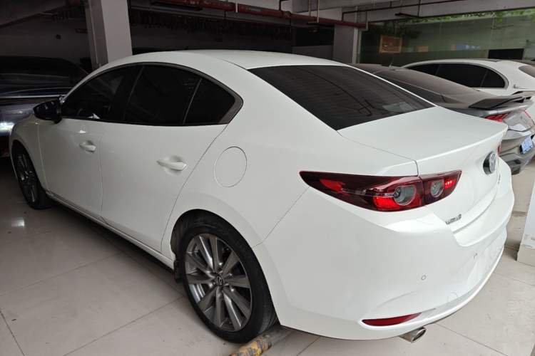 Used Mazda 3 Axela 2021 2.0L Automatic ZhiXuan Edition Rear Left 45 Deg