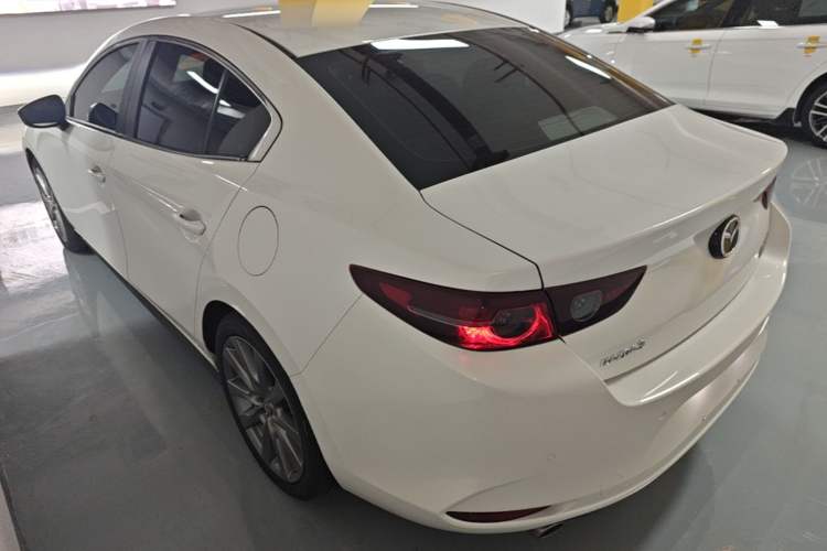Used Mazda 3 Axela 2021 2.0L Automatic ZhiXuan Edition Rear Left 45 Deg