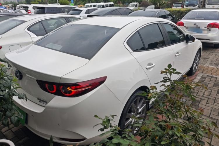 Used Mazda 3 Axela 2021 2.0L Automatic Zhiya Edition Rear Right 45 Deg