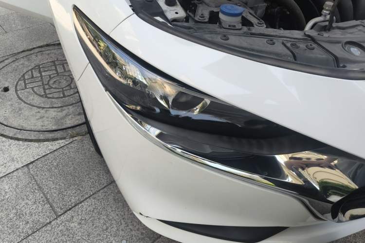 Used Mazda 3 Axela 2021 1.5L Automatic Zhiyue Edition Right Front Headlight