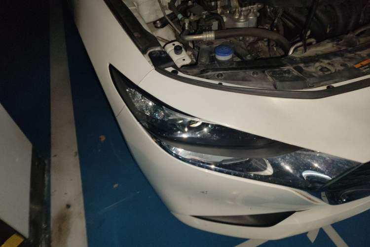 Used Mazda 3 Axela 2021 1.5L Automatic ZhiMei Edition Right Front Headlight