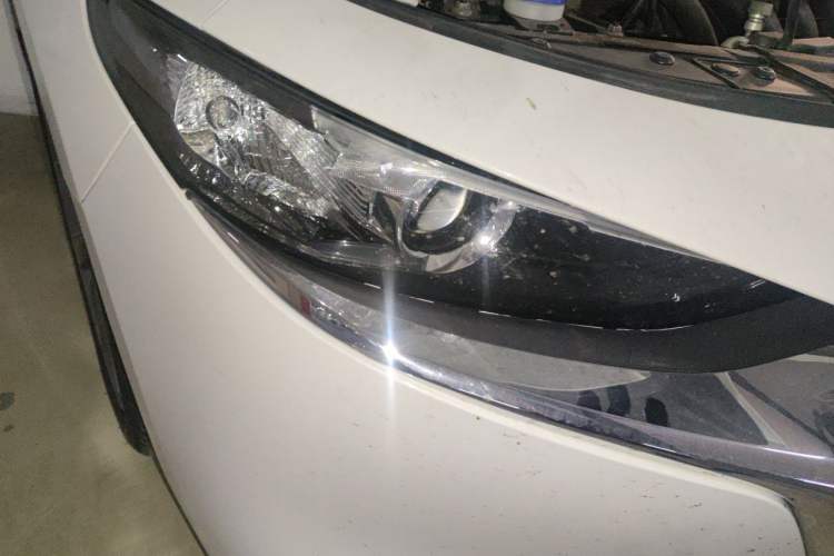 Used Mazda 3 Axela 2021 2.0L Automatic ZhiXuan Edition Right Front Headlight