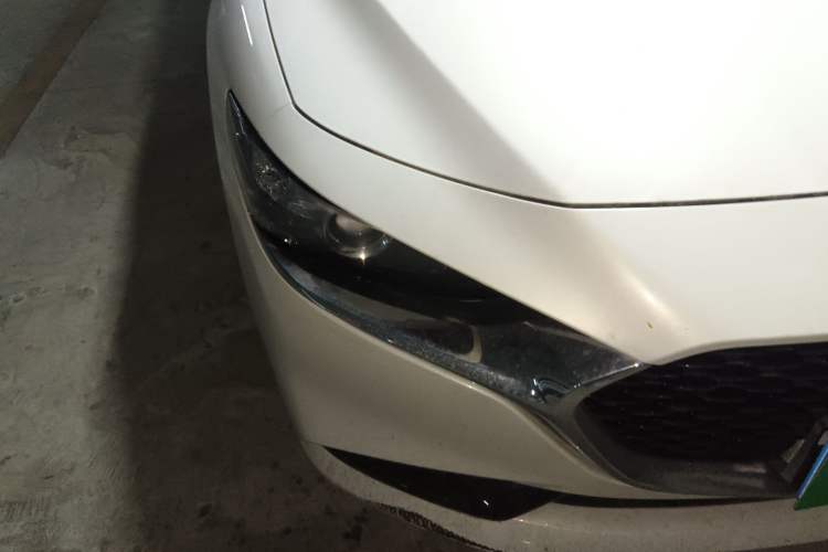 Used Mazda 3 Axela 2021 2.0L Automatic Zhiya Edition Right Front Headlight