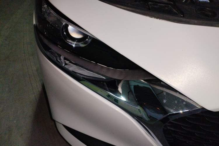 Used Mazda 3 Axela 2021 2.0L Automatic Zhiqing Edition Right Front Headlight