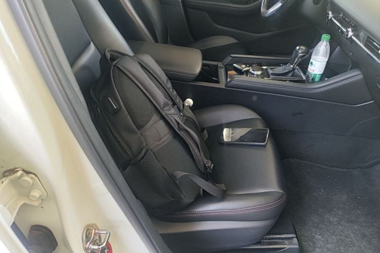 Used Mazda 3 Axela 2021 2.0L Automatic ZhiXuan Edition Right Front Seat