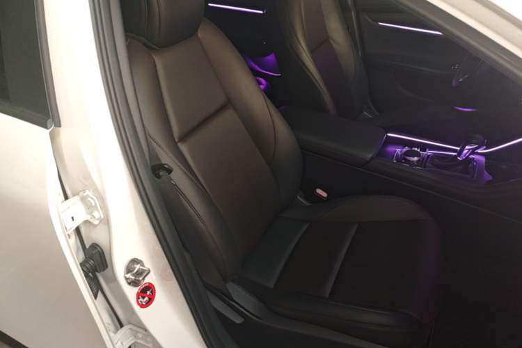 Used Mazda 3 Axela 2021 2.0L Automatic Zhiyao Edition Right Front Seat