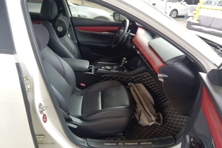 Used Mazda 3 Axela 2021 2.0L Automatic Zhiya Edition Right Front Seat