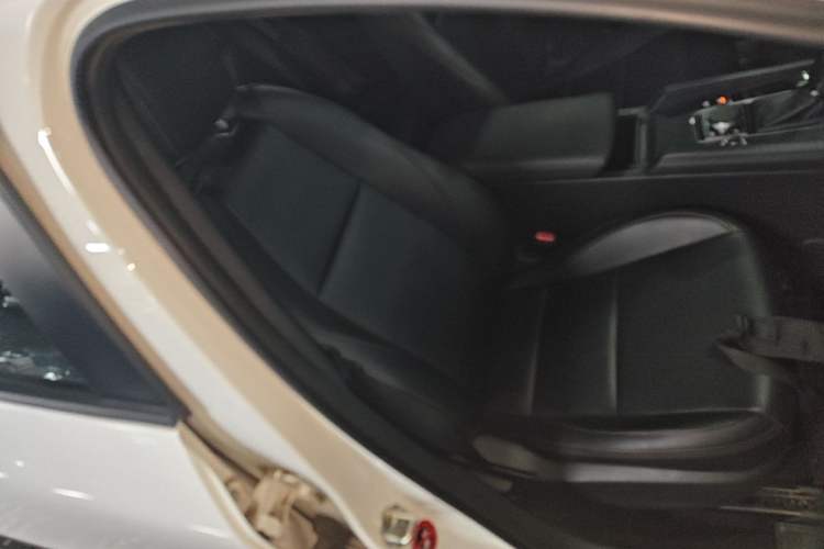 Used Mazda 3 Axela 2021 2.0L Automatic Zhiqing Edition Right Front Seat