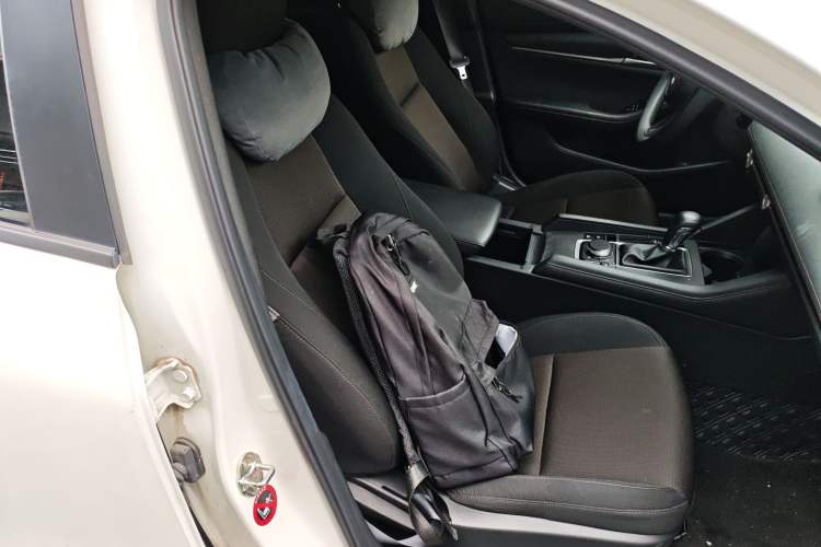 Used Mazda 3 Axela 2021 2.0L Automatic Zhiqing Edition Right Front Seat