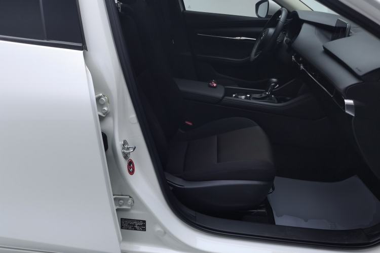 Used Mazda 3 Axela 2021 2.0L Automatic ZhiXuan Edition Right Front Seat