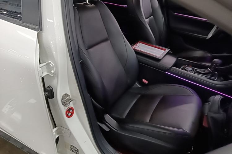 Used Mazda 3 Axela 2021 2.0L Automatic Zhiya Edition Right Front Seat