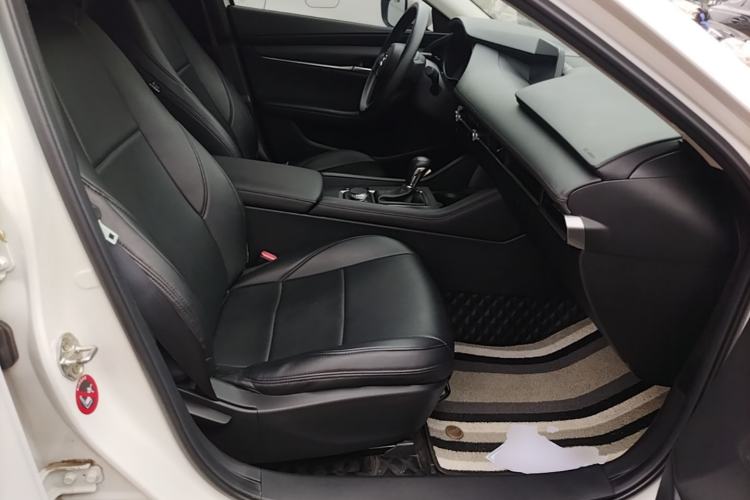 Used Mazda 3 Axela 2021 2.0L Automatic Zhiqing Edition Right Front Seat