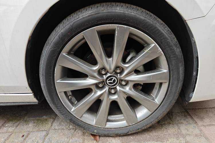 Used Mazda 3 Axela 2021 2.0L Automatic Zhiyao Edition Right Front Wheel Hub