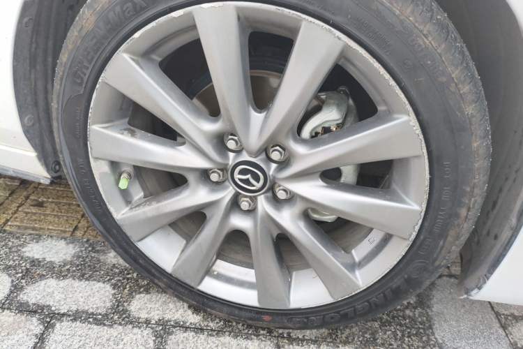 Used Mazda 3 Axela 2021 2.0L Automatic Zhiya Edition Right Front Wheel Hub