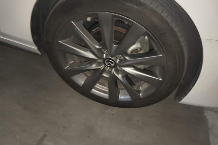 Used Mazda 3 Axela 2021 2.0L Automatic Zhiyao Edition Right Front Wheel Hub